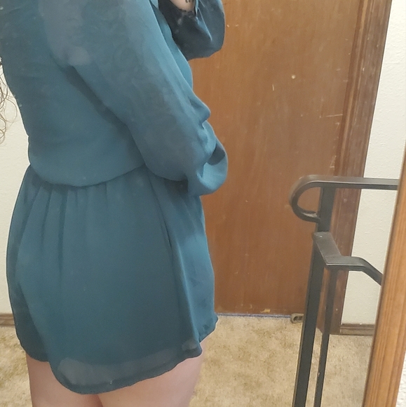 Express Romper - Picture 6 of 6